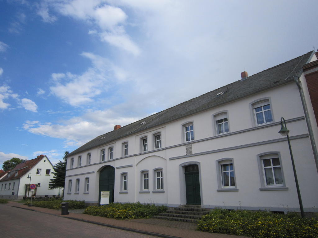 Pension Belau'S Hof Stendal Buitenkant foto