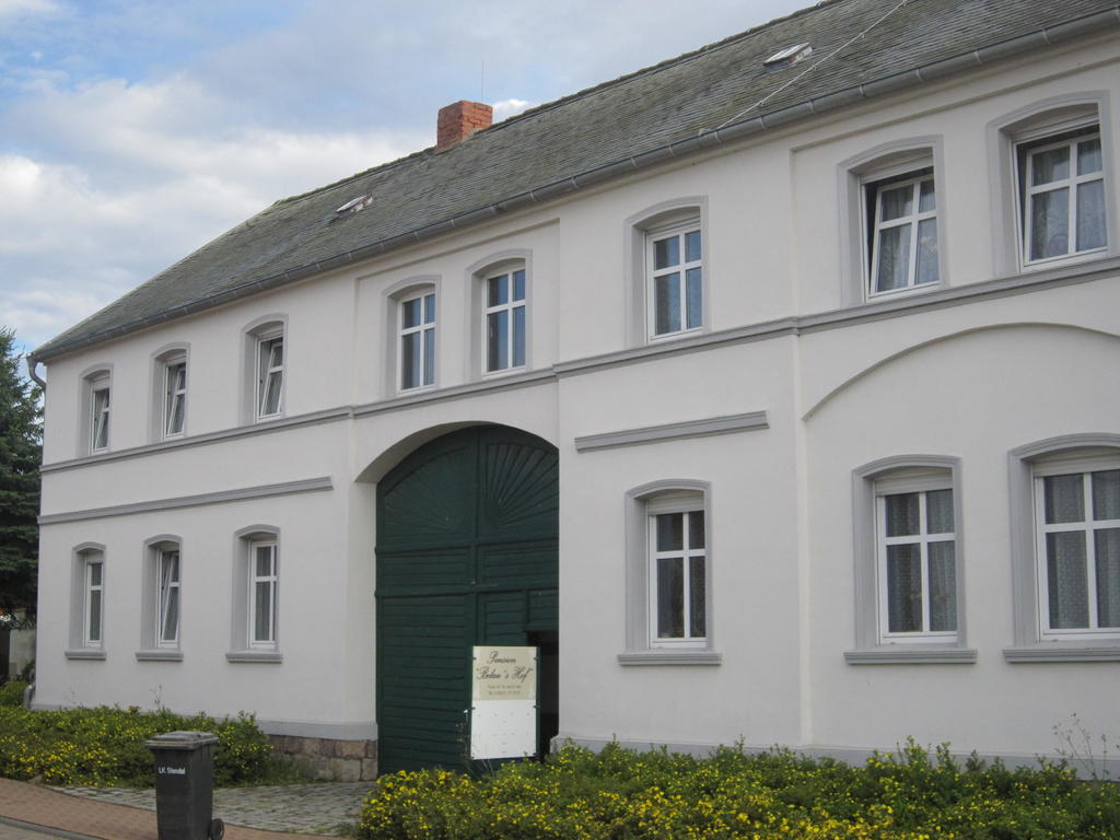 Pension Belau'S Hof Stendal Buitenkant foto